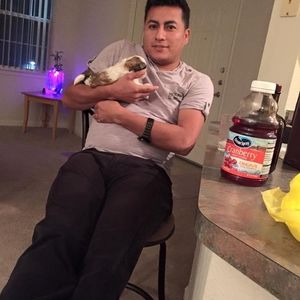 Meet your Posher, Alberto